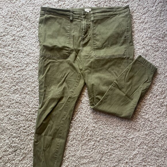 J. Crew Pants - J. Crew Olive Skinny Pants